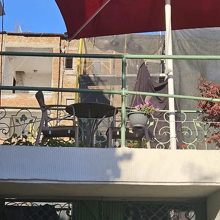 New Bazaar Πανσιόν