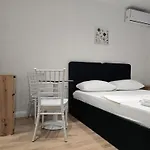 New Bazaar Guest house