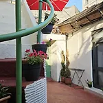 Guest house New Bazaar 3*