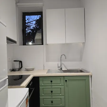 New Bazaar 3* Тирана