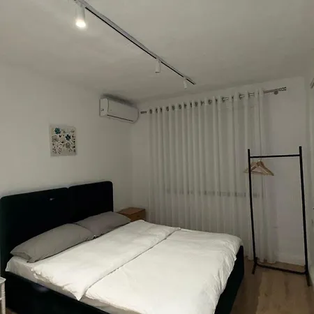 New Bazaar 4* Tirana
