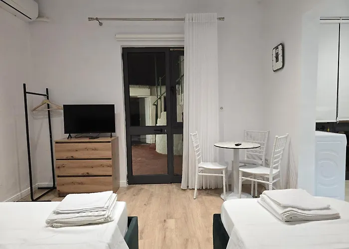 Vendégház New Bazaar Tirana