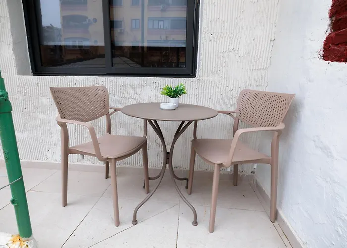 New Bazaar Pensión 3*