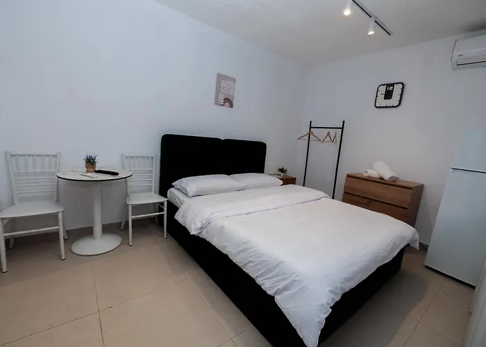 Vendégház New Bazaar Tirana